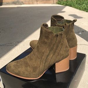 Olive faux suede booties